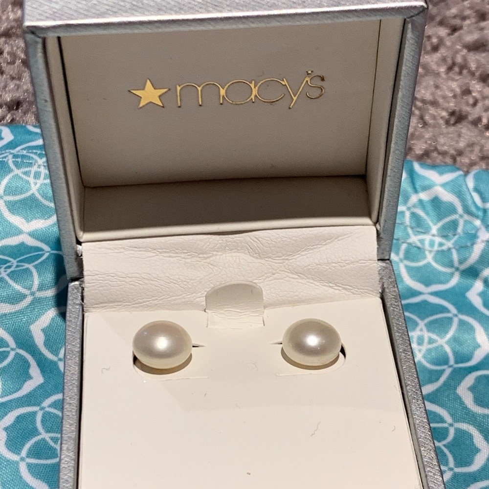 Pearl Earrings